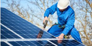 Installation Maintenance Panneaux Solaires Photovoltaïques à Venesmes